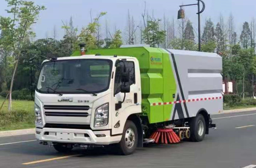 江铃洗扫车