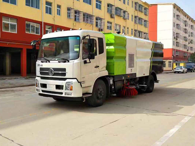 东风天锦洗扫车