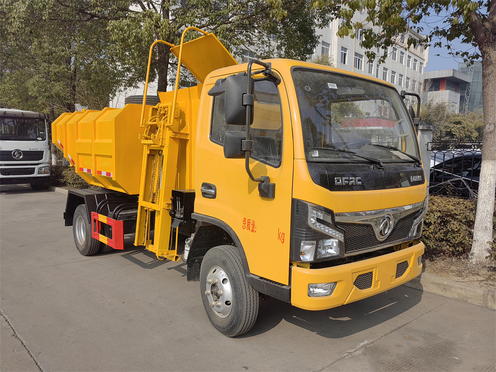 东风多利卡蓝牌污泥自卸垃圾车