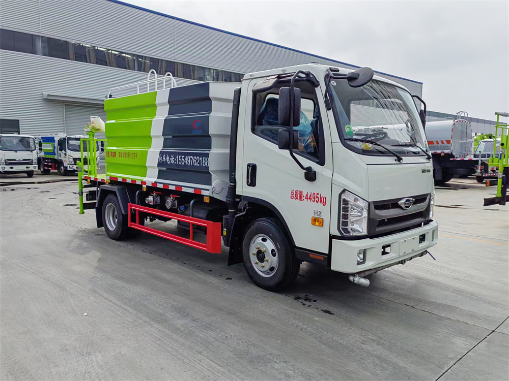 福田蓝牌洒水车7.4方