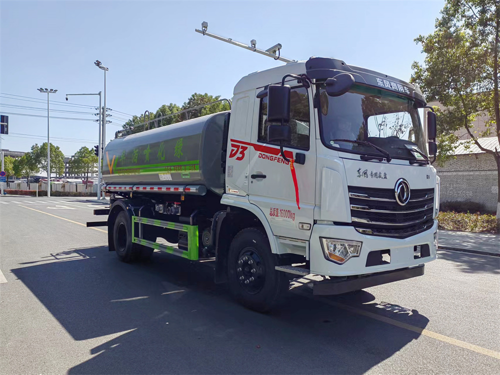 东风D3洒水车 12方